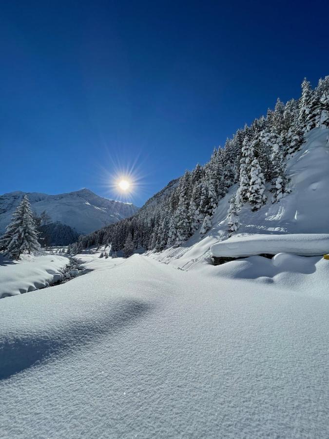 Hotel Gruberhof Innsbruck Igls B&B Bagian luar foto