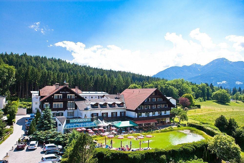 Hotel Gruberhof Innsbruck Igls B&B Bagian luar foto